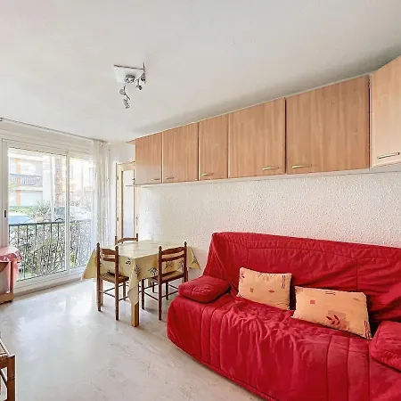3548-appartement A 100m De La *