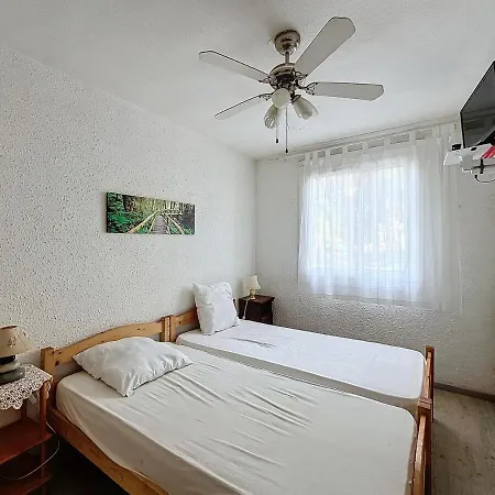 3548-appartement A 100m De La *
